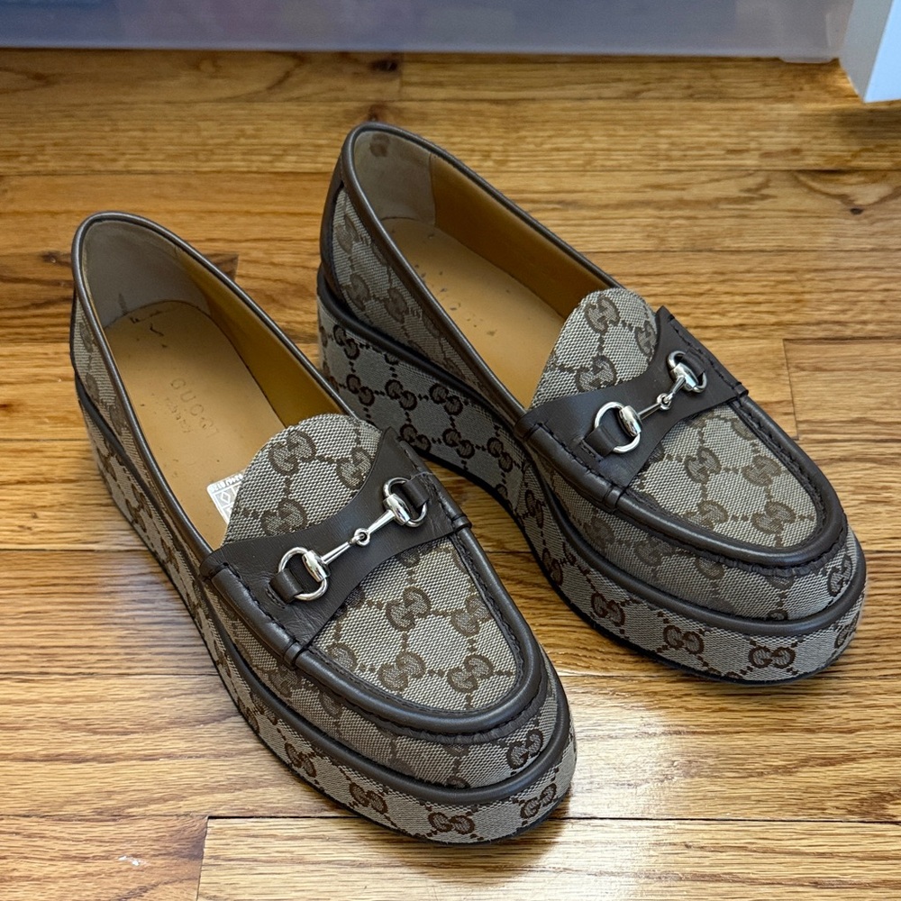 Gucci Women's Beige and Brown Monogram Platform Loafers